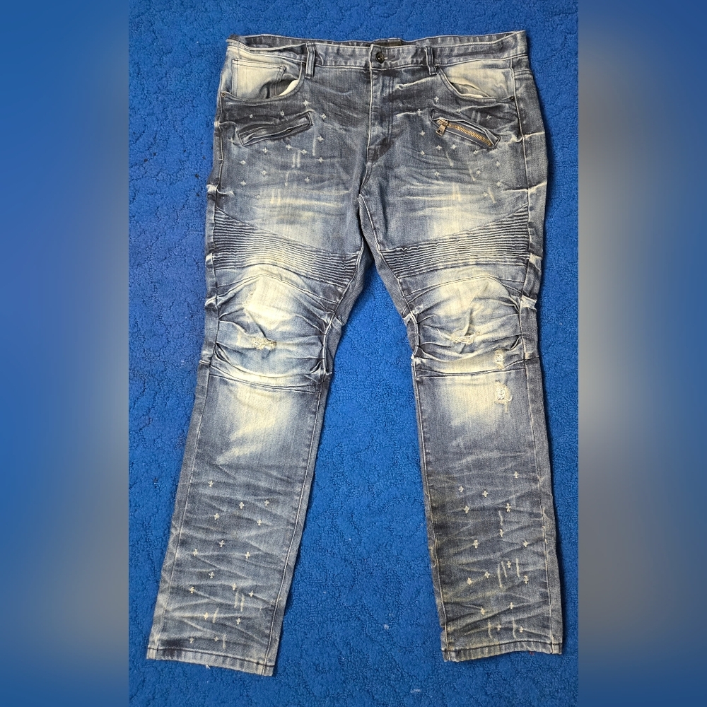 Men's Distressed Blue Jeans TH